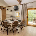 Paradisa Penthouse Apartament